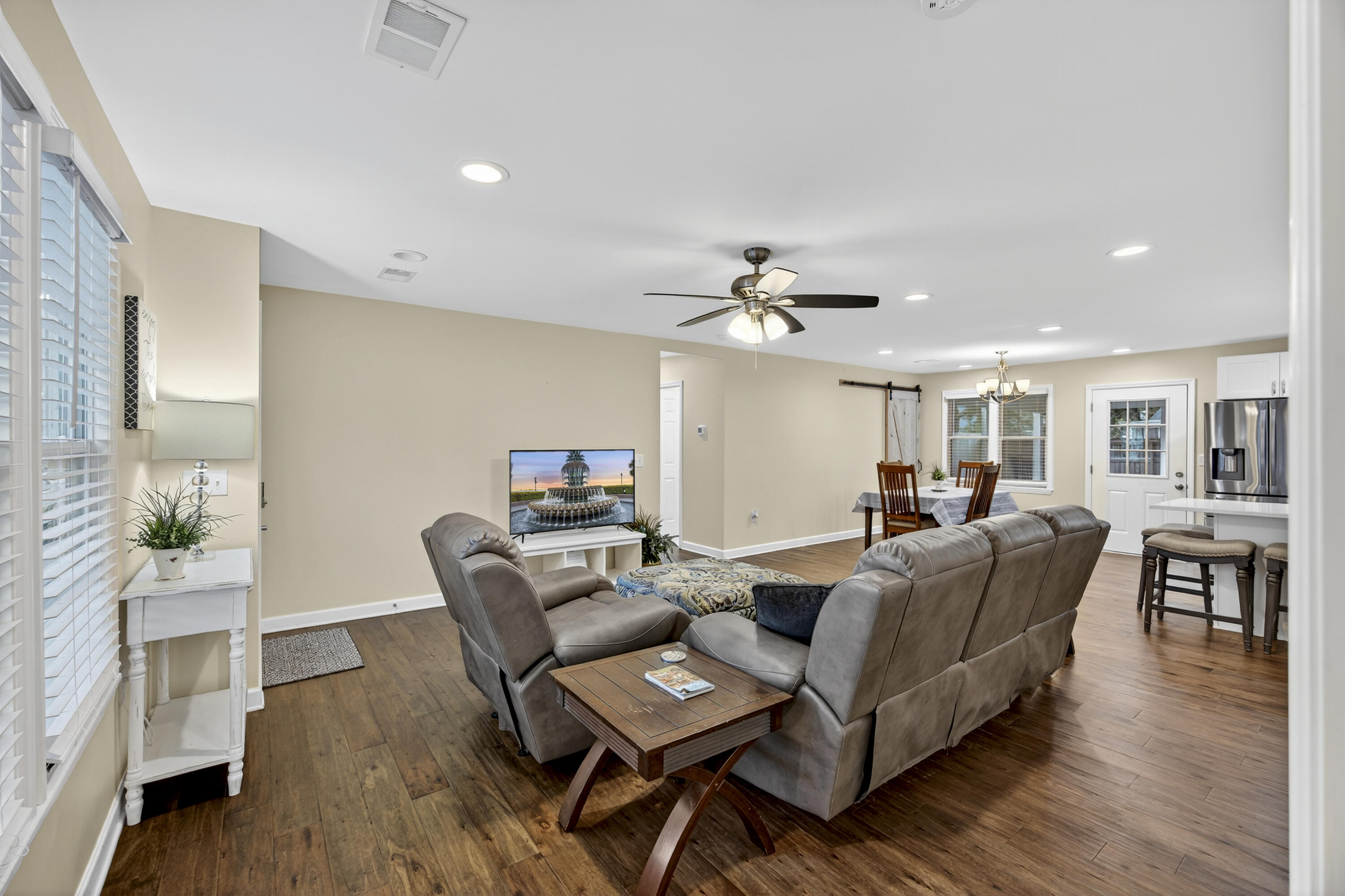 112 Pullman Avenue Summerville, SC 29486 - Photo 15 of 44 243A1937