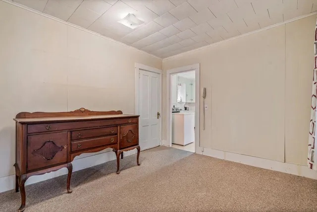 $330,000 | 9 Willow Street, Auburn, ME 04210