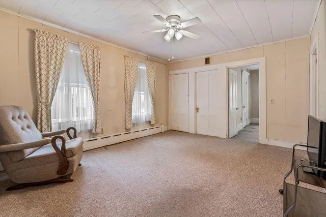 $330,000 | 9 Willow Street, Auburn, ME 04210