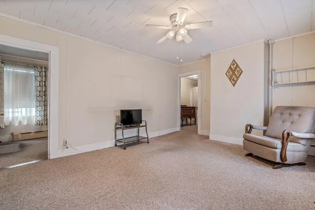 $330,000 | 9 Willow Street, Auburn, ME 04210