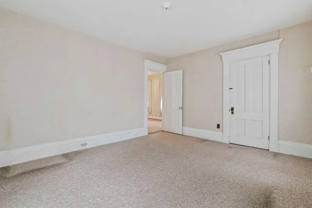 $330,000 | 9 Willow Street, Auburn, ME 04210