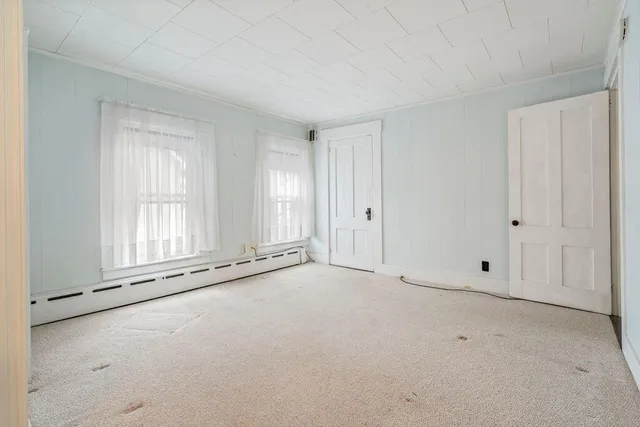 $330,000 | 9 Willow Street, Auburn, ME 04210