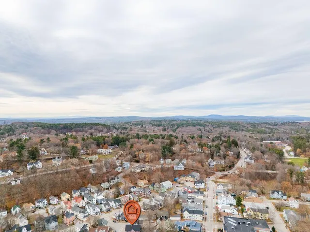 $330,000 | 9 Willow Street, Auburn, ME 04210