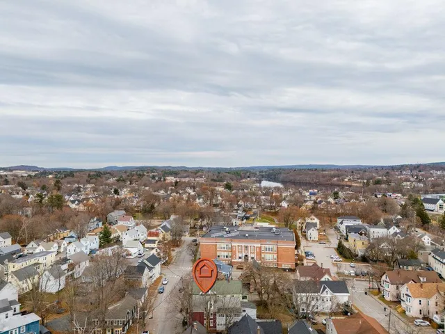 $330,000 | 9 Willow Street, Auburn, ME 04210