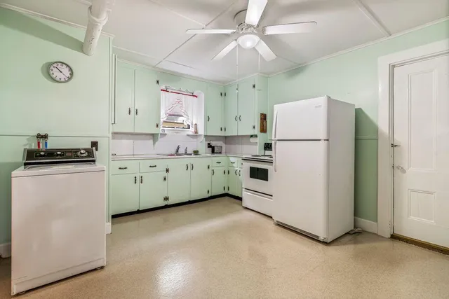 $330,000 | 9 Willow Street, Auburn, ME 04210