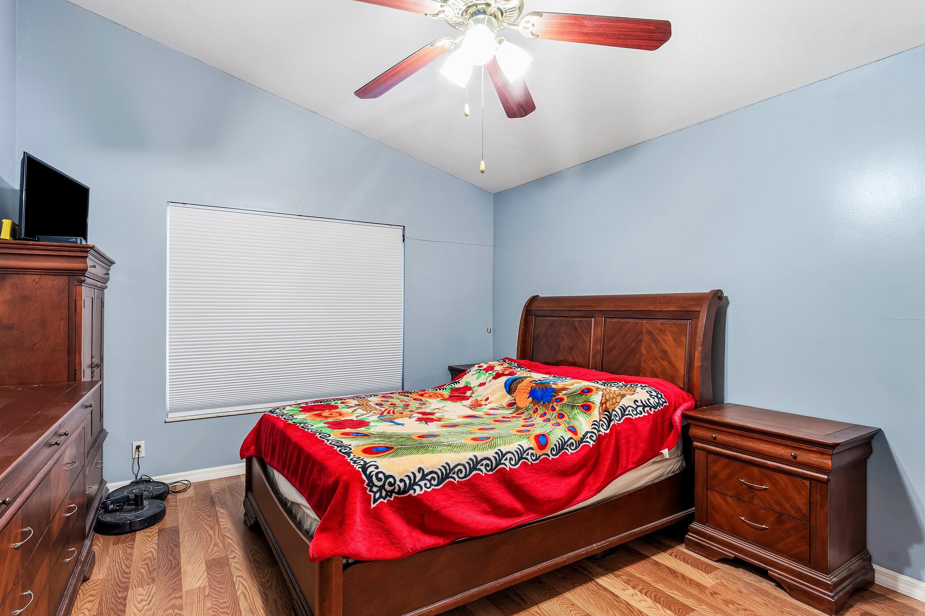 143 St Michaels Court Jupiter, FL 33458 - Photo 13 of 27 1st Floor Primary Suite