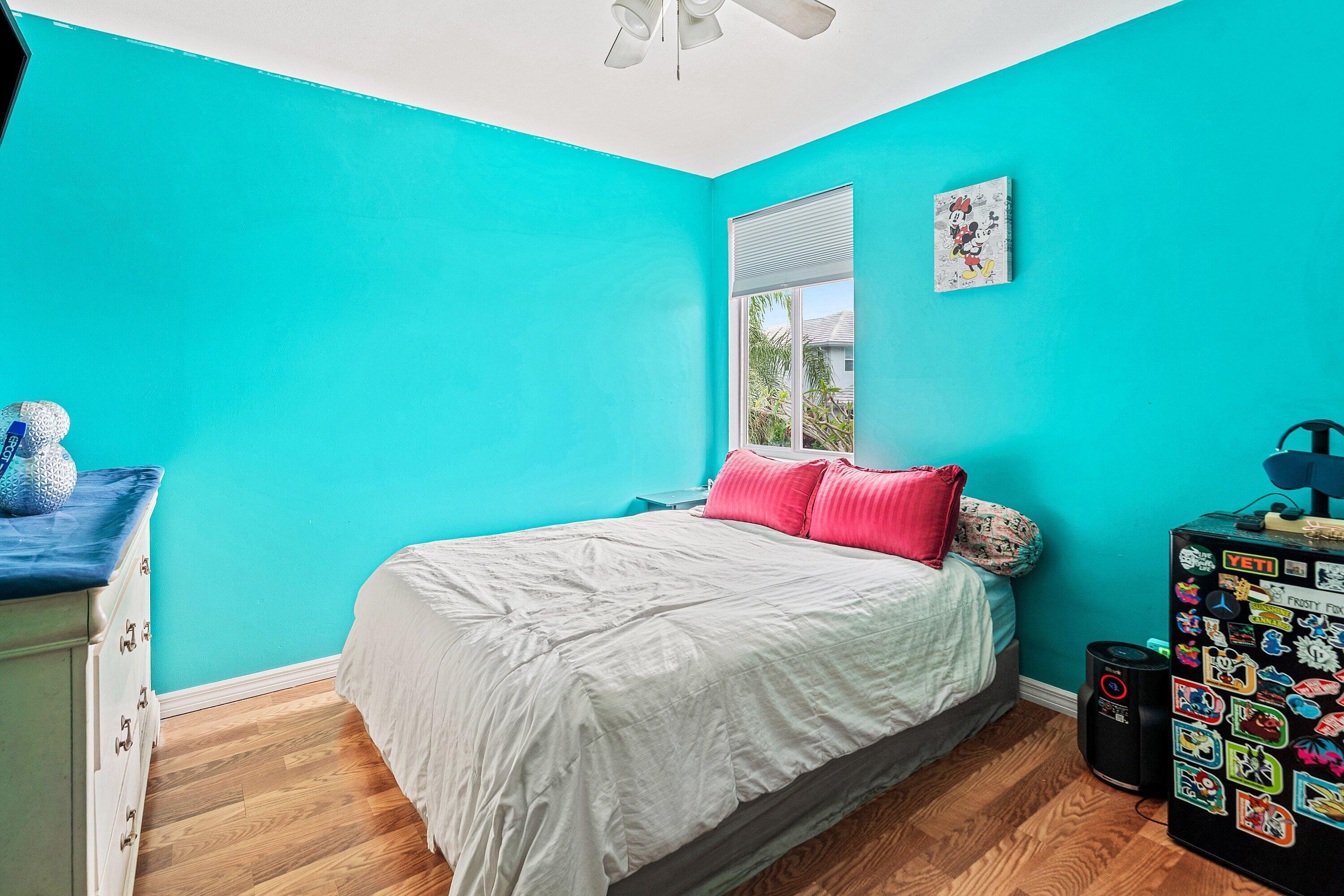 143 St Michaels Court Jupiter, FL 33458 - Photo 23 of 27 Upstairs Bedroom #4
