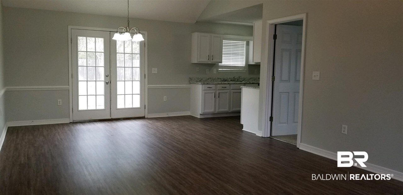 13224 Labradors Run Foley, AL 36535 - Photo 12 of 15