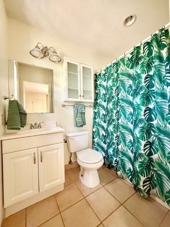 402 Myrtle Street Fulton, TX 78382 - Photo 12 of 20 a bathroom with a sink a toilet and mirror