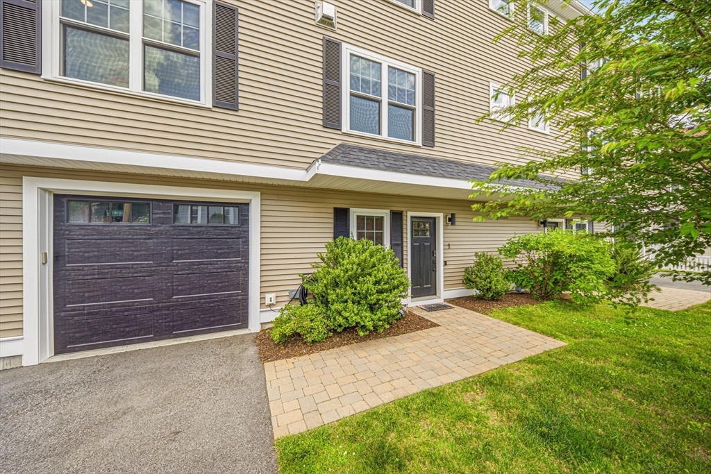 4 Boynton Street, Unit 1 Waltham, MA 02453 - Photo 1 of 41