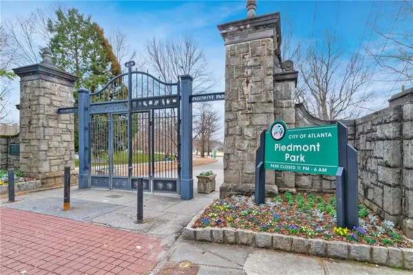 $3,000 | 905 Juniper Street Northeast, Unit 802, Atlanta, GA 30309