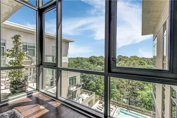 $3,000 | 905 Juniper Street Northeast, Unit 802, Atlanta, GA 30309