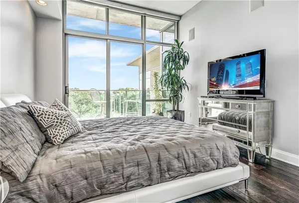$3,000 | 905 Juniper Street Northeast, Unit 802, Atlanta, GA 30309