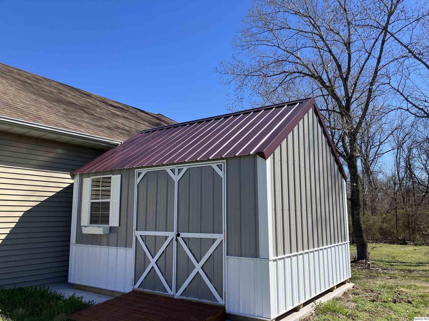 805 Brookfield Road Quincy, IL 62305 - Photo 22 of 27