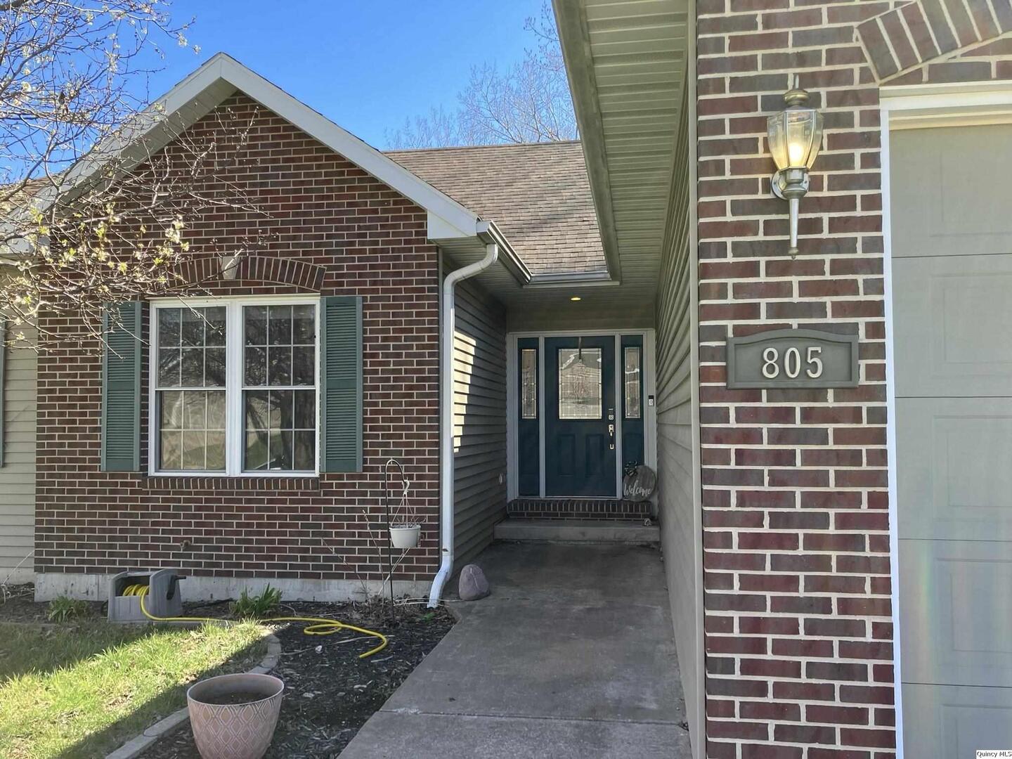 805 Brookfield Road Quincy, IL 62305 - Photo 23 of 27