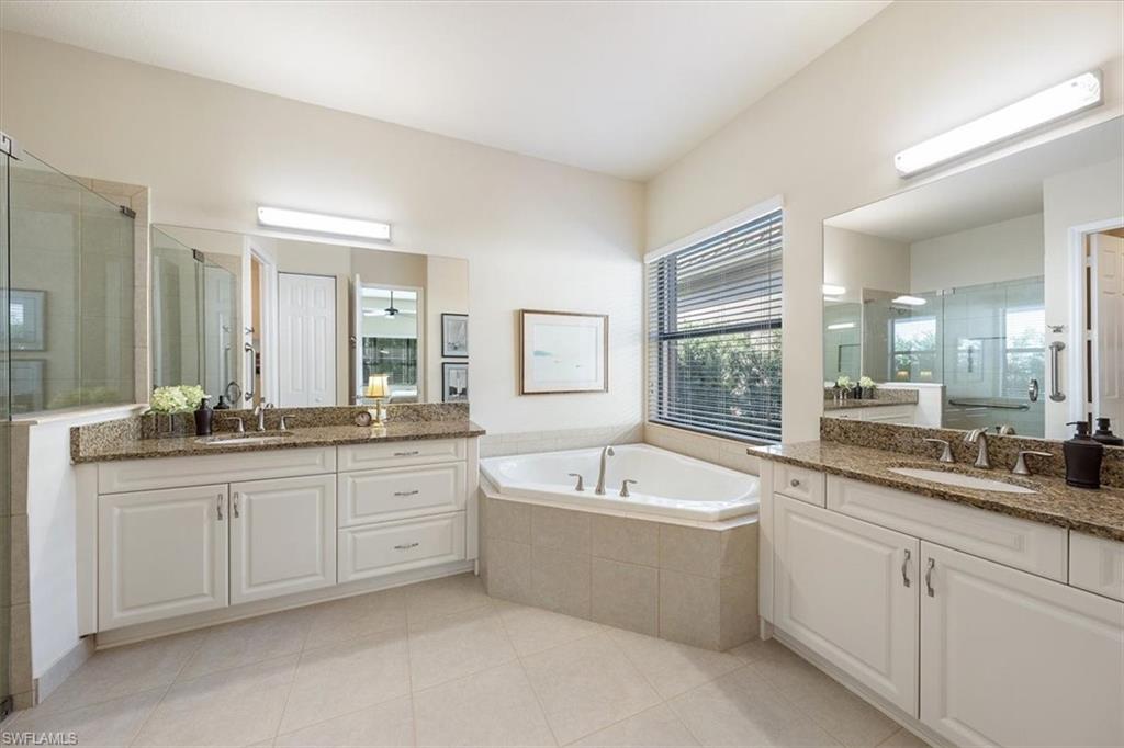 13644 Mandarin Circle Naples, FL 34109 - Photo 10 of 20 Primary Bath