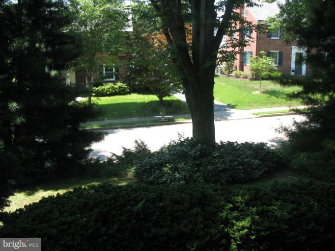 602 Coventry Road Towson, MD 21286 - Photo 10 of 28