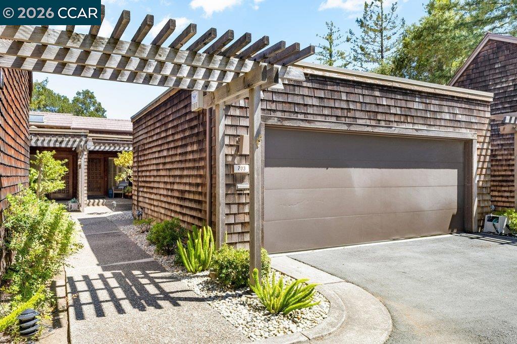 203 Village Gate Road Orinda, CA 94563 - Photo 1 of 36