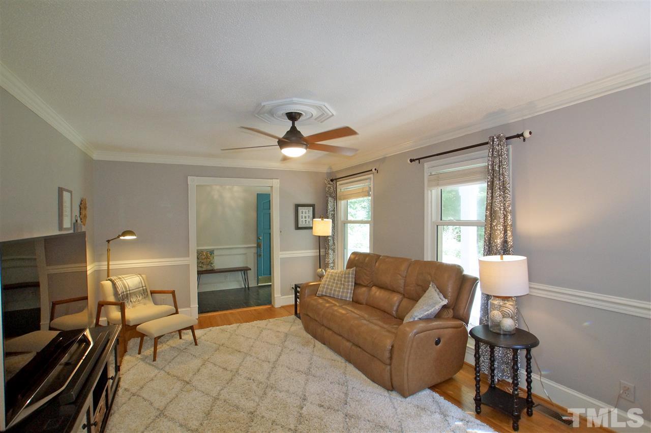 8012 Hollander Place Raleigh, NC 27606 - Photo 5 of 25 Gallery Image 5