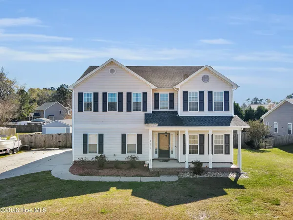 $445,000 | 210 Dorovan Court, Hubert, NC 28539