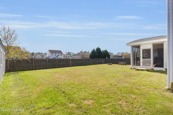$445,000 | 210 Dorovan Court, Hubert, NC 28539