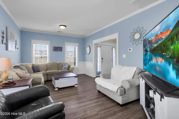 $445,000 | 210 Dorovan Court, Hubert, NC 28539