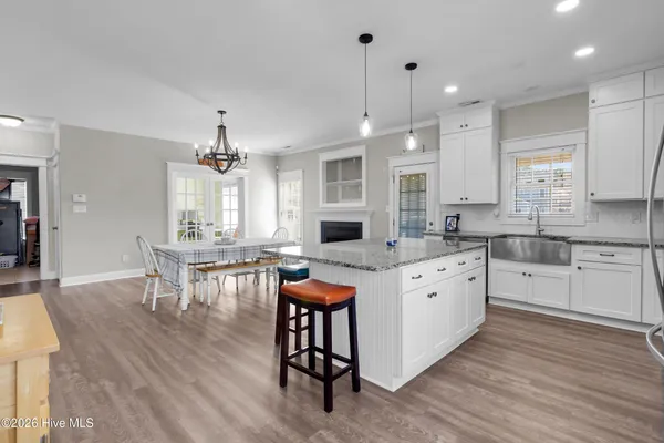 $445,000 | 210 Dorovan Court, Hubert, NC 28539