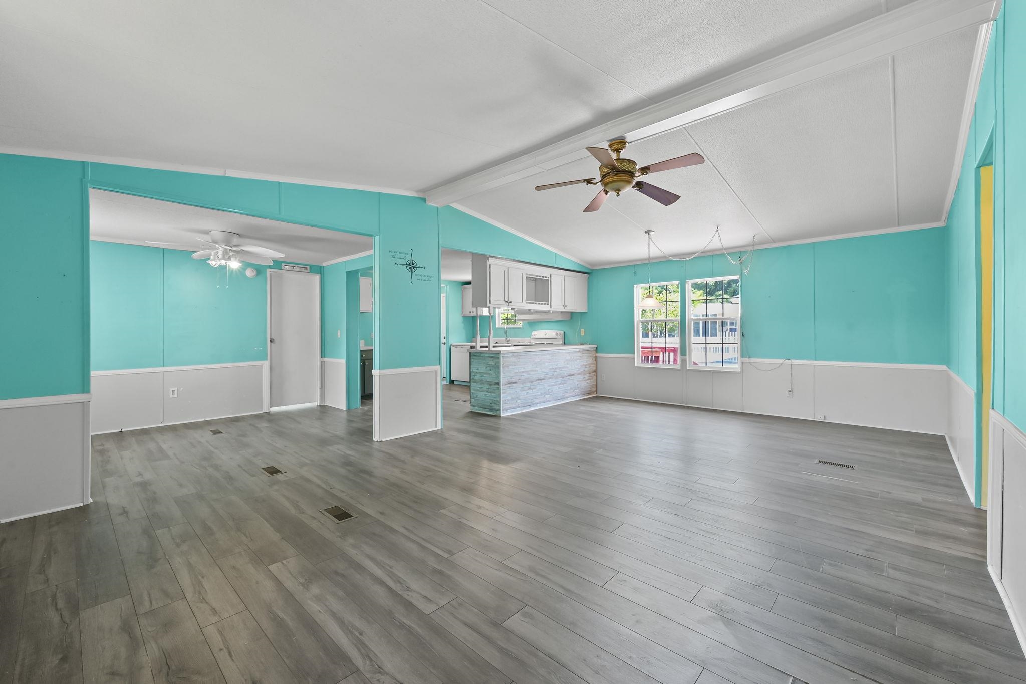 726 Oliver Drive Murrells Inlet, SC 29576 - Photo 6 of 35