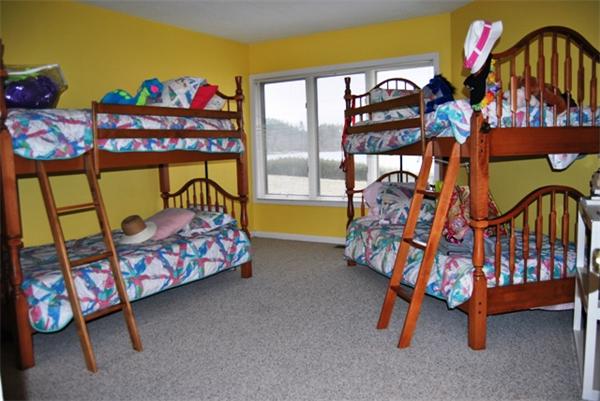 101 Beacon Park Road, Unit 1 Webster, MA 01570 - Photo 18 of 22 Gallery Image 18