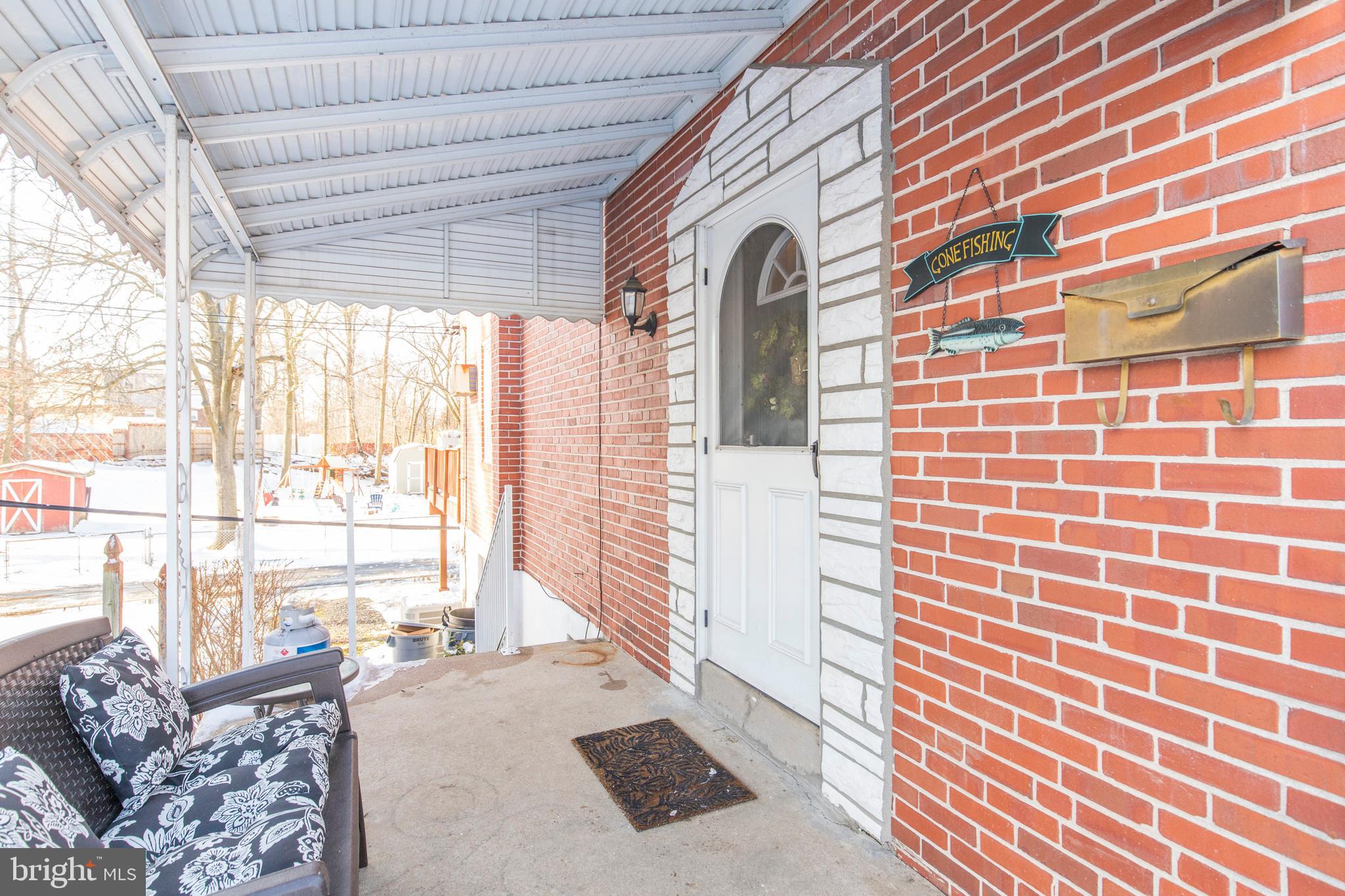 534 Michell Street Ridley Park, PA 19078 - Photo 2 of 30 Welcoming Porch
