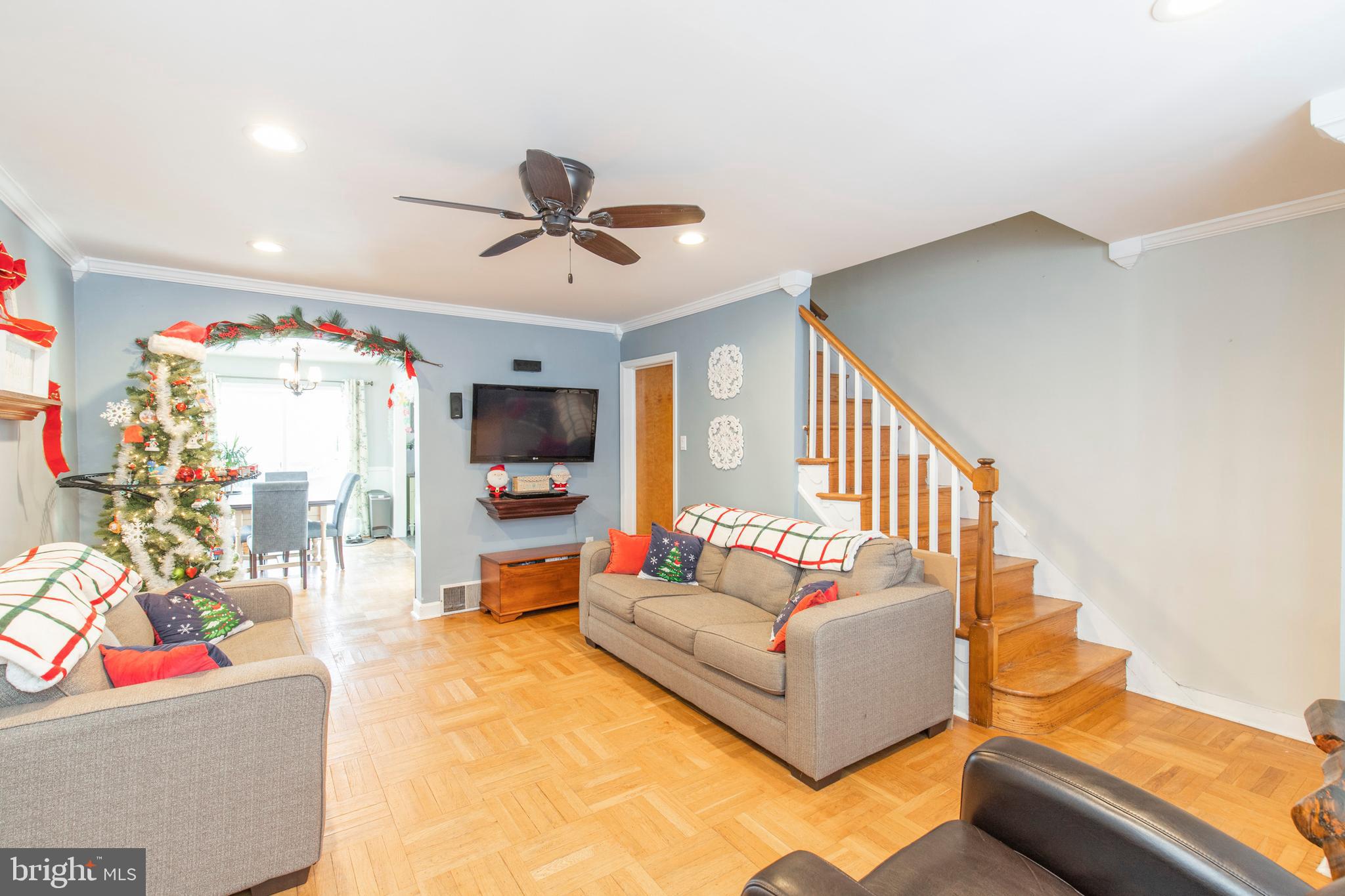 534 Michell Street Ridley Park, PA 19078 - Photo 3 of 30 Living Room with Pergo Flooring