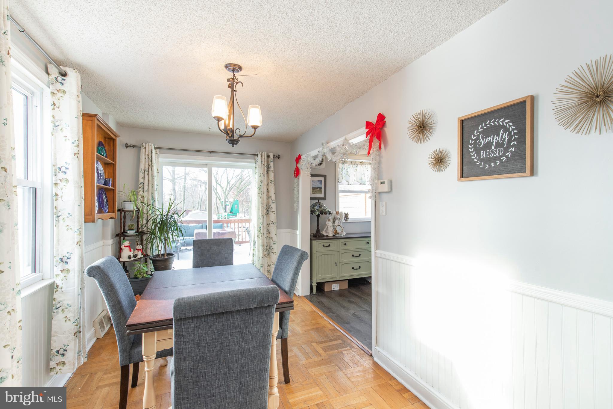 534 Michell Street Ridley Park, PA 19078 - Photo 7 of 30 Dining Room with Sliders to Deck
