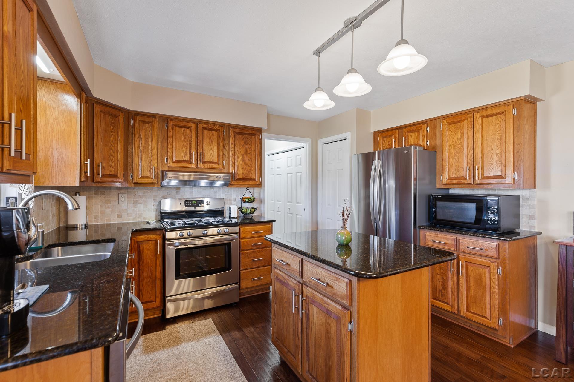3072 Ives Road Tecumseh, MI 49286 - Photo 22 of 51 50104045-21.JPG