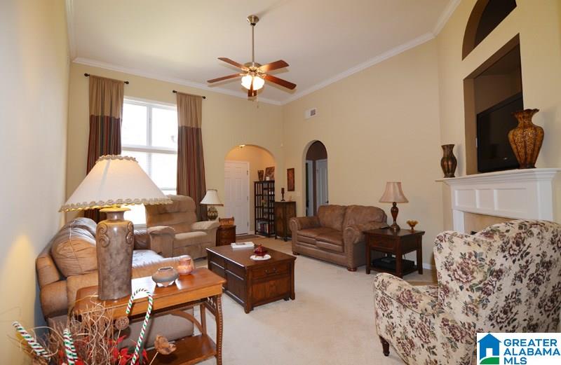 995 Valley Circle Leeds, AL 35094 - Photo 8 of 23
