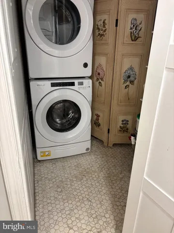 $1,950 | 44693 White Oak Court, Unit 2B, California, MD 20619