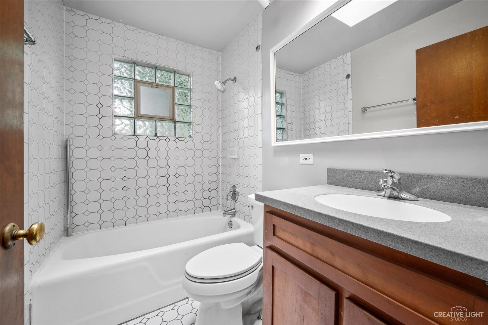 1103 Sunset Road Wheaton, IL 60189 - Photo 13 of 17