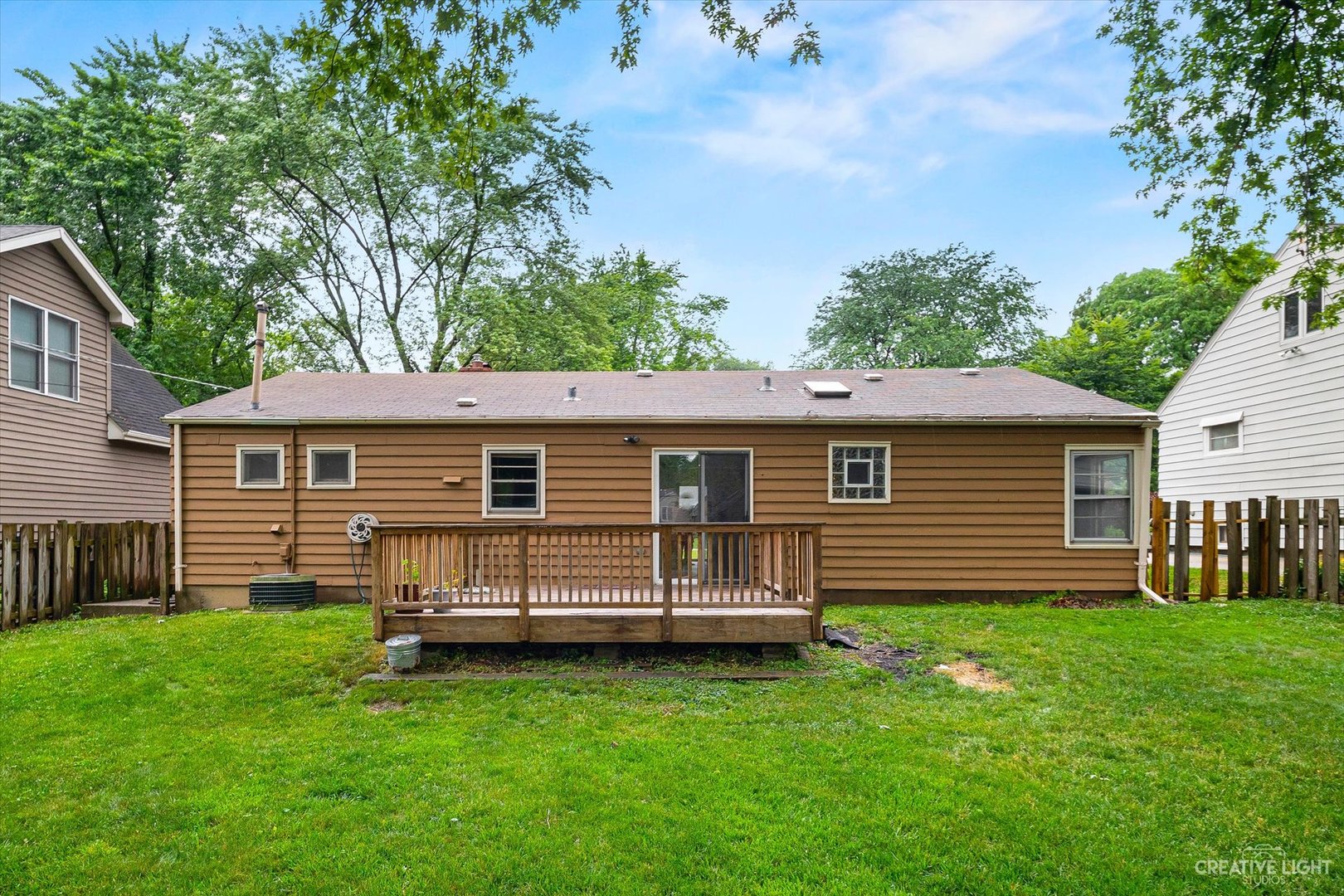 1103 Sunset Road Wheaton, IL 60189 - Photo 16 of 17