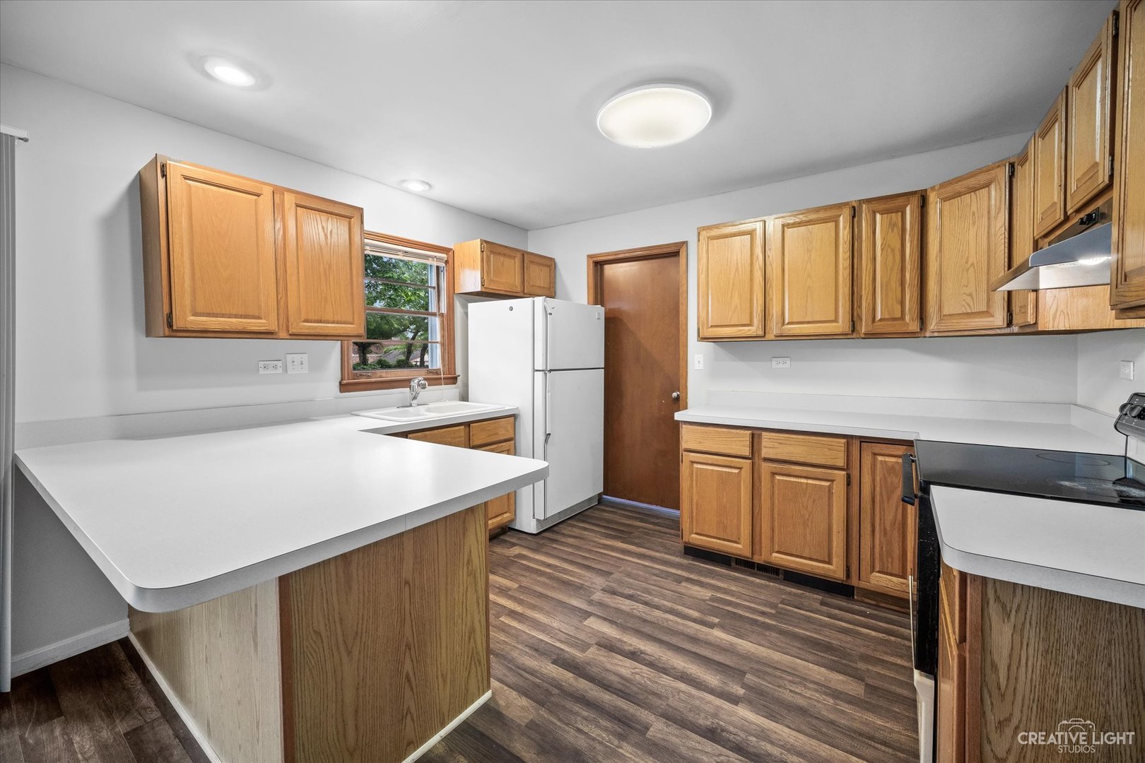 1103 Sunset Road Wheaton, IL 60189 - Photo 6 of 17