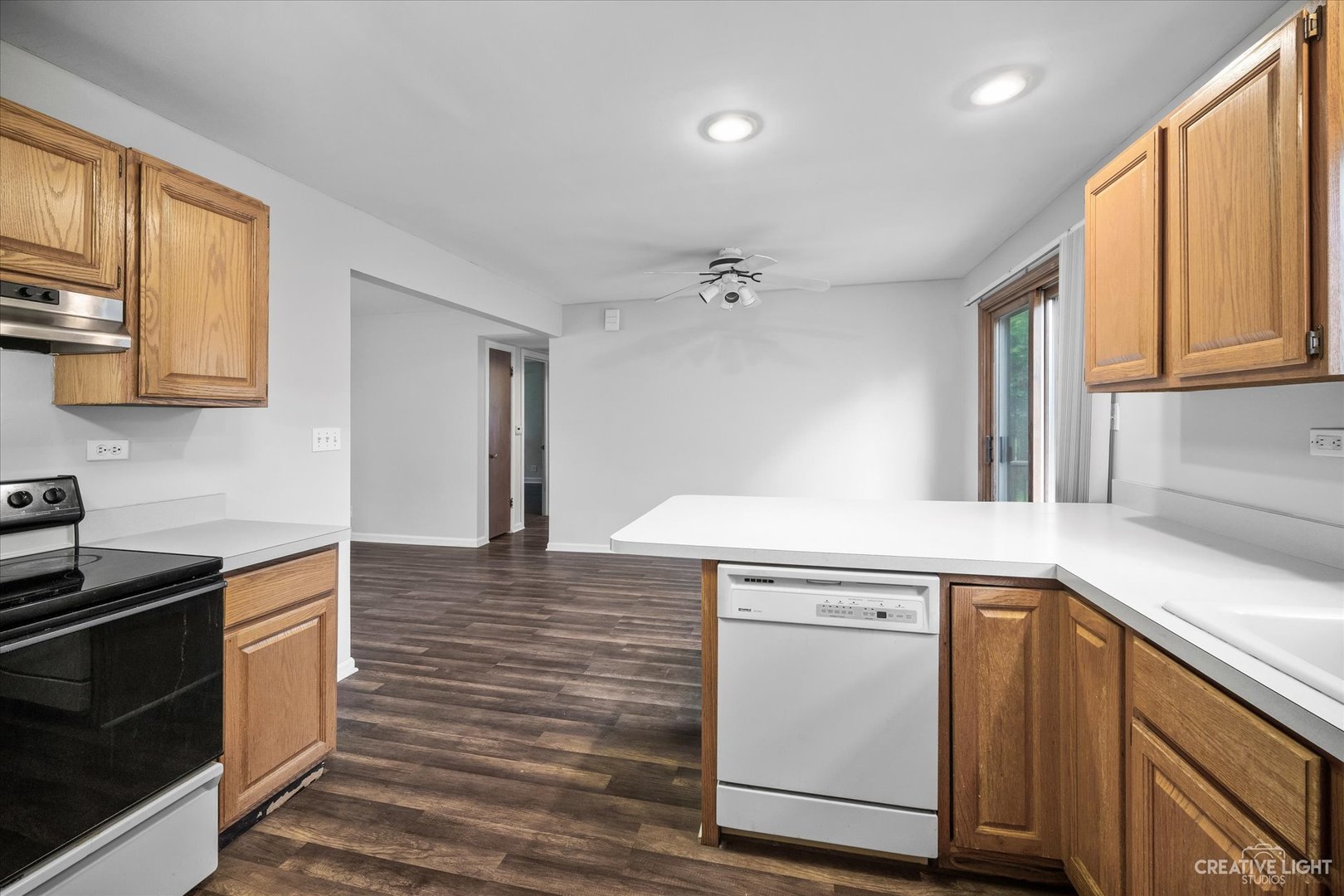1103 Sunset Road Wheaton, IL 60189 - Photo 8 of 17