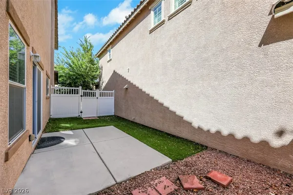 $2,000 | 2089 Waterlily View Street, Henderson, NV 89044