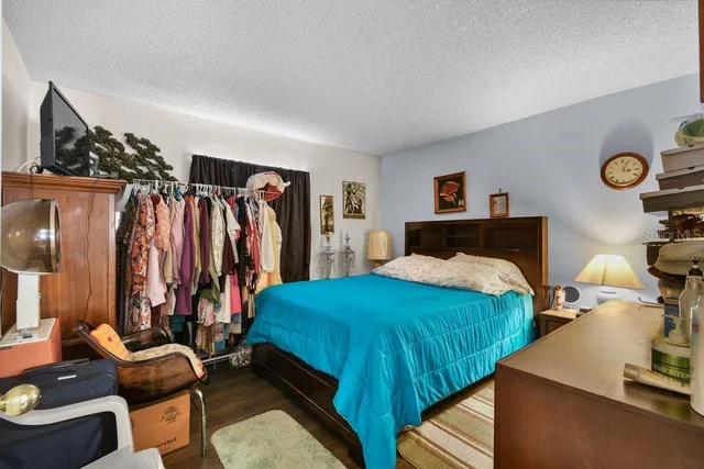 $349,999 | 1125 40th Street South, St. Petersburg, FL 33711