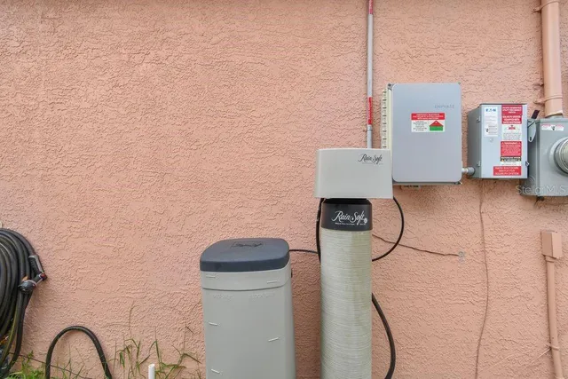 $349,999 | 1125 40th Street South, St. Petersburg, FL 33711