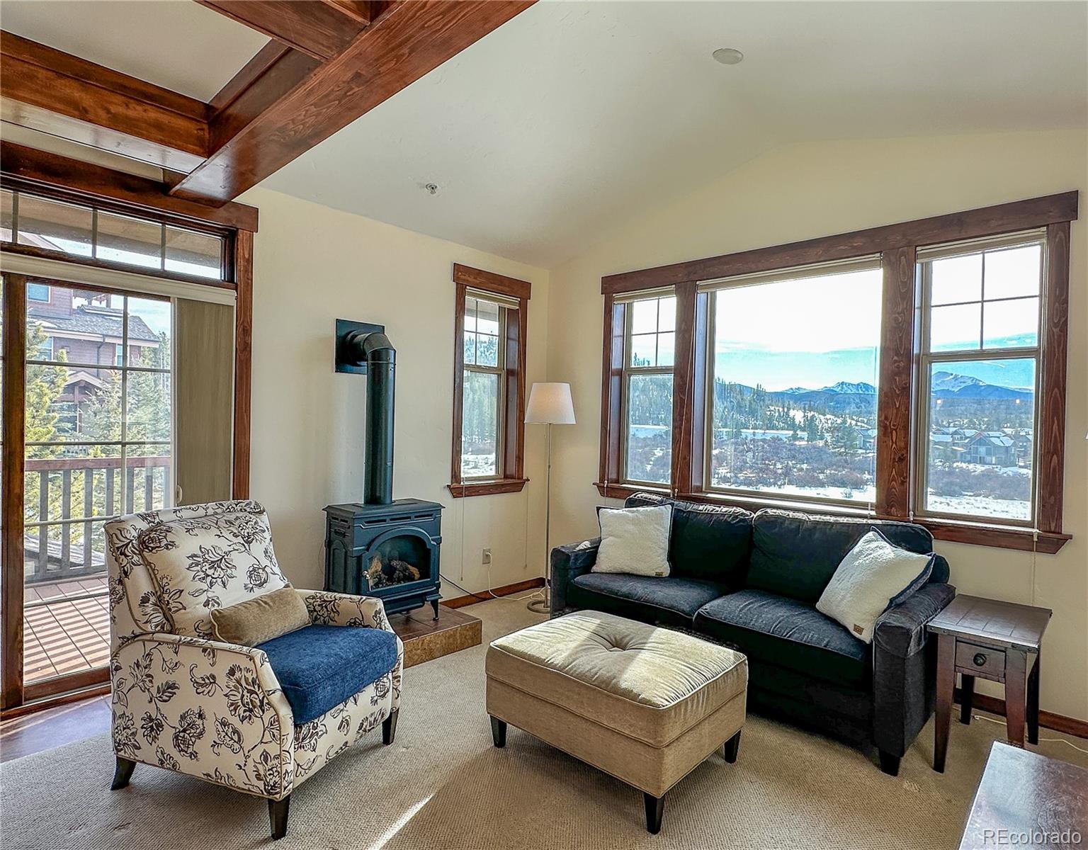 39 Cozens Pointe Circle, Unit B202 Fraser, CO 80442 - Photo 4 of 34