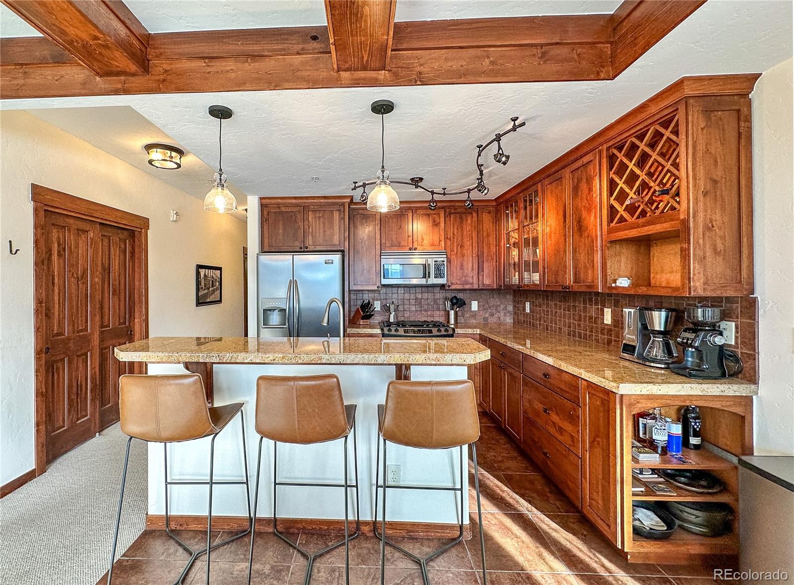 39 Cozens Pointe Circle, Unit B202 Fraser, CO 80442 - Photo 5 of 35