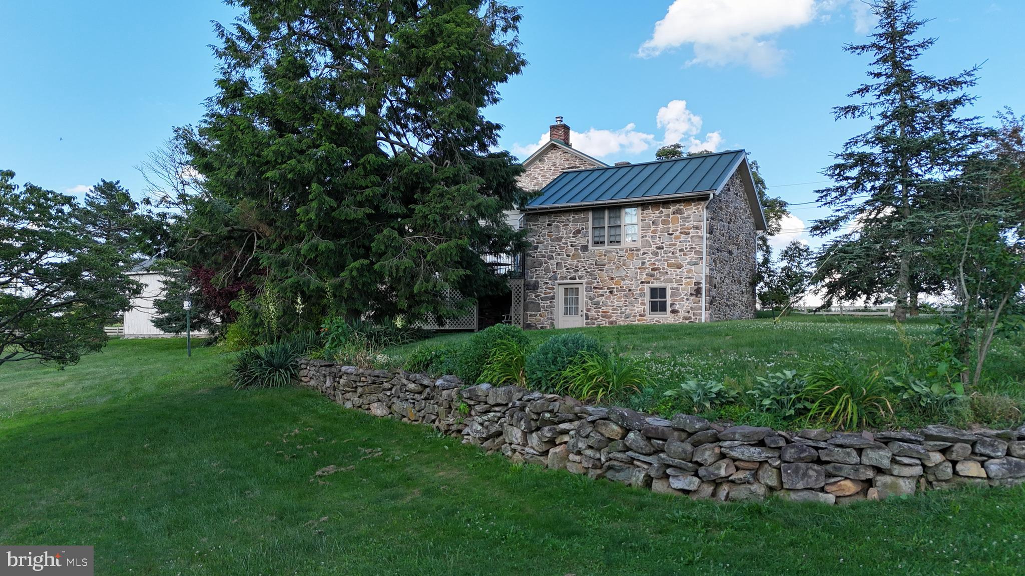 2866 Mummasburg Road Gettysburg, PA 17325 - Photo 3 of 37