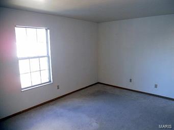 12114 Natural Bridge Road, Unit G Bridgeton, MO 63044 - Photo 7 of 12 Gallery Image 7