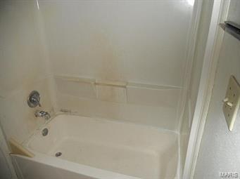 12114 Natural Bridge Road, Unit G Bridgeton, MO 63044 - Photo 9 of 12 Gallery Image 9