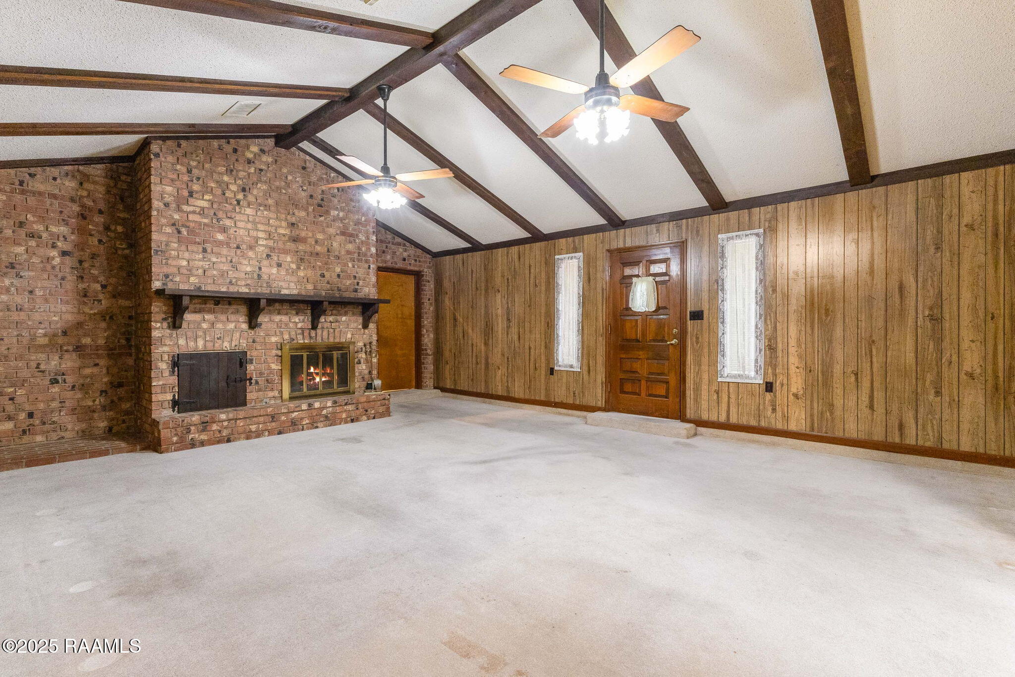128 Crestview Drive Opelousas, LA 70570 - Photo 8 of 27 9-web-or-mls-128 crestview-9