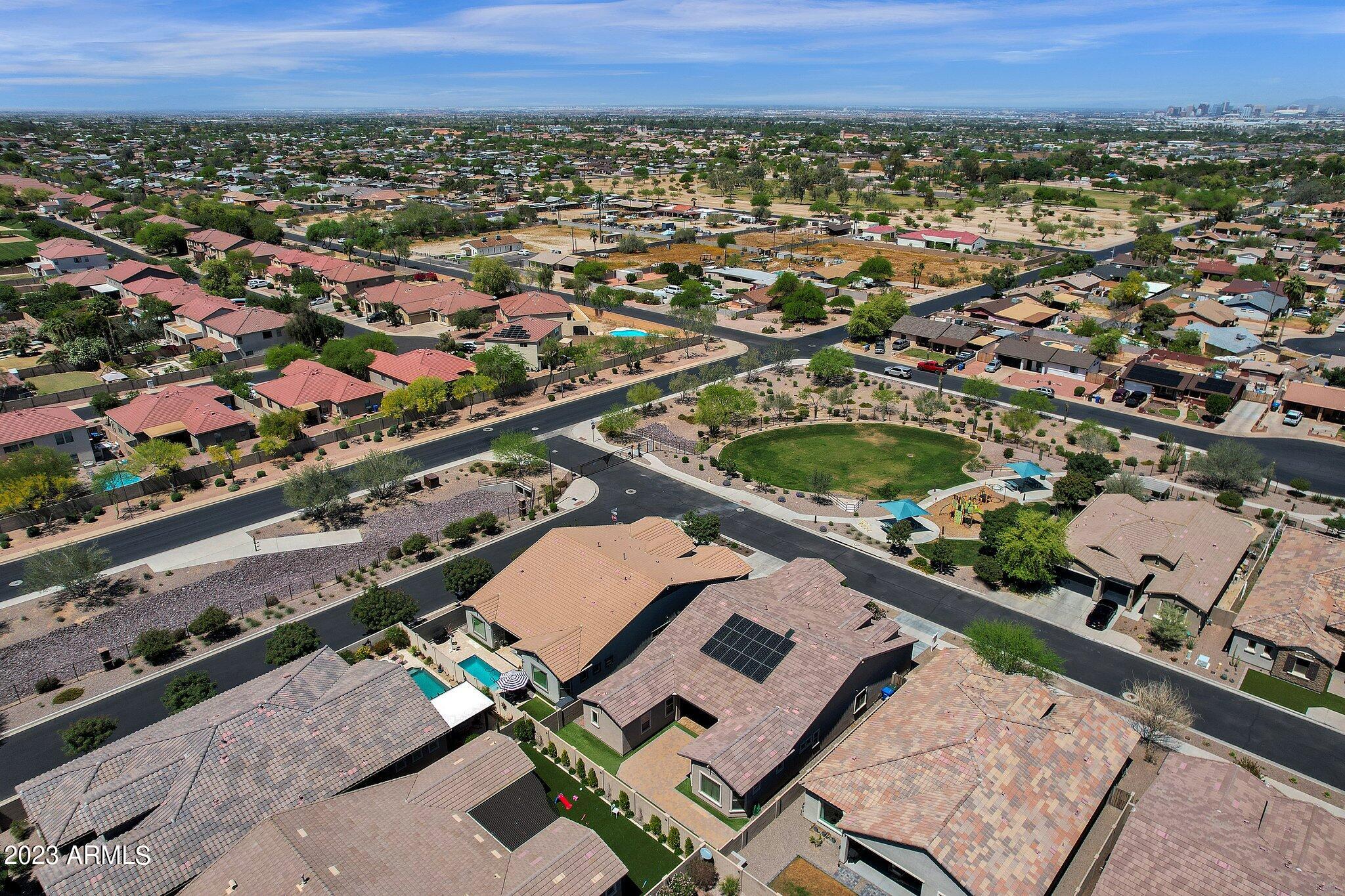 1417 East Pedro Road Phoenix, AZ 85042 - Photo 64 of 88 25-web-or-mls-1417-e-pedro-rd
