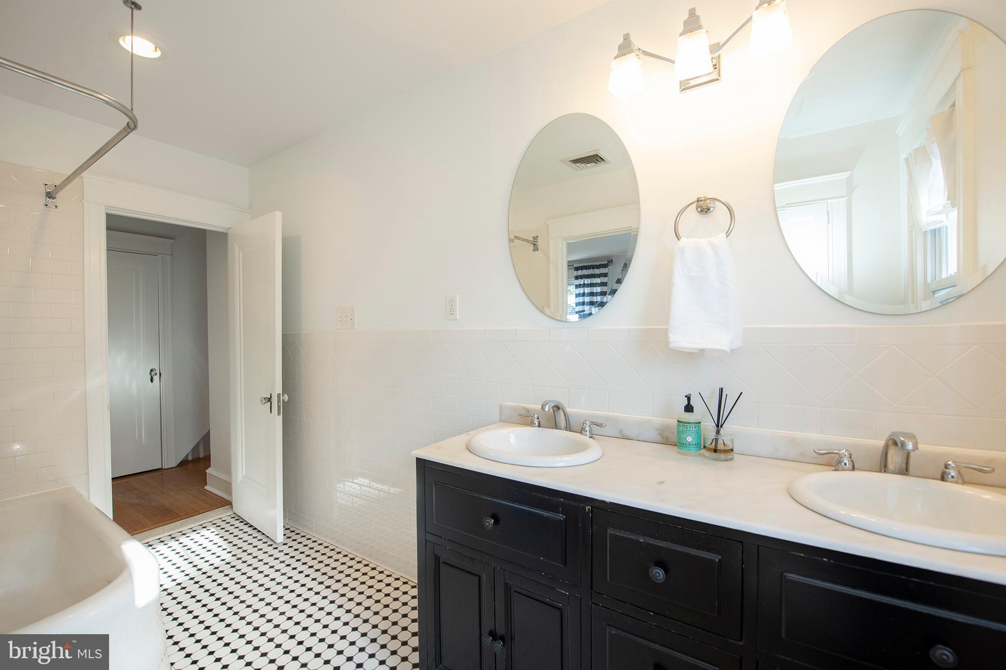 2909 Rising Sun Road Ardmore, PA 19003 - Photo 18 of 43 full bath